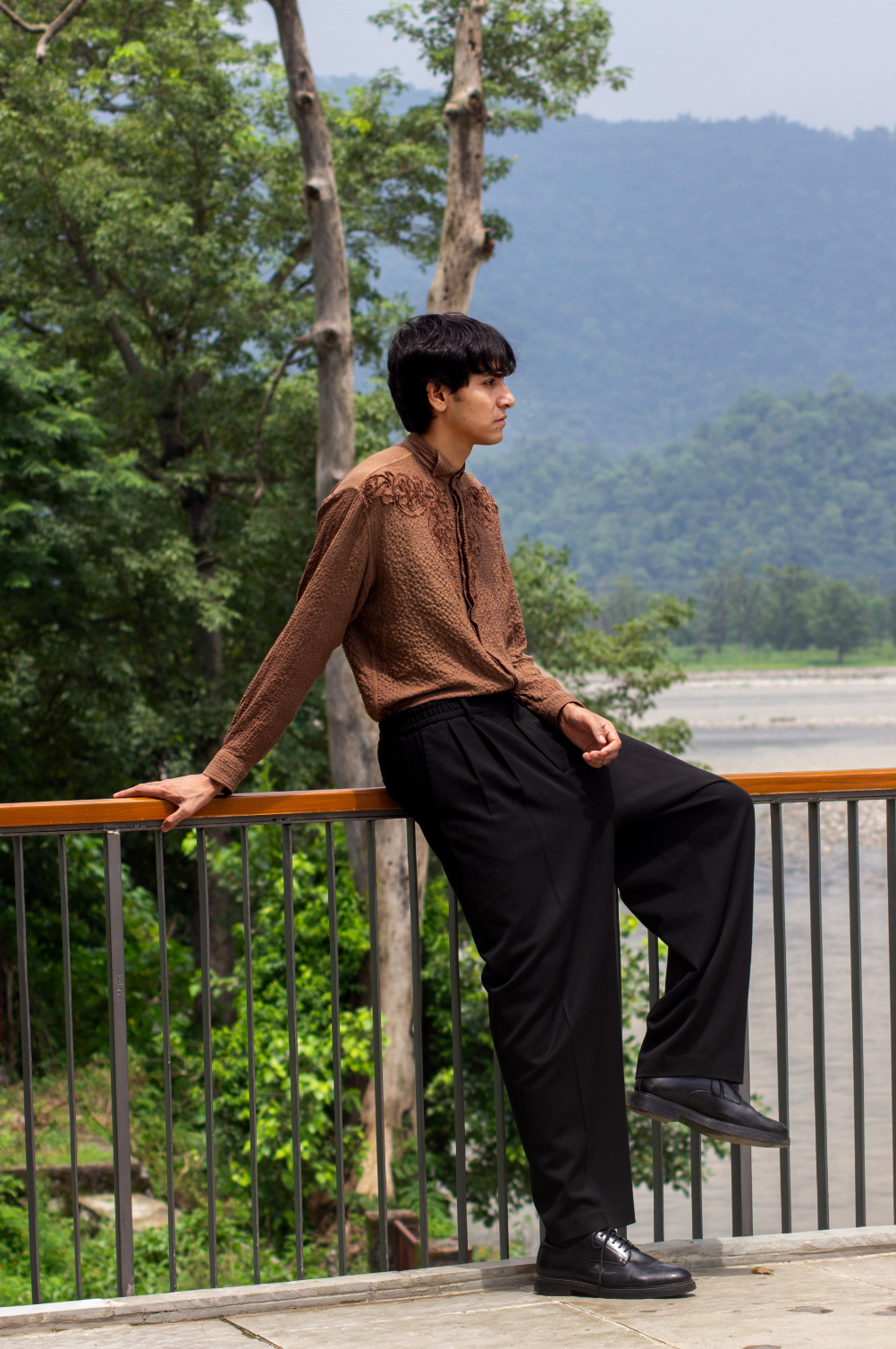 Textured Quilling Shirt in Coffee